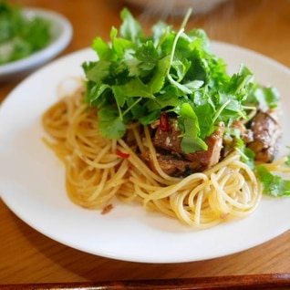 簡単！サバ缶とミツバの和風パスタ